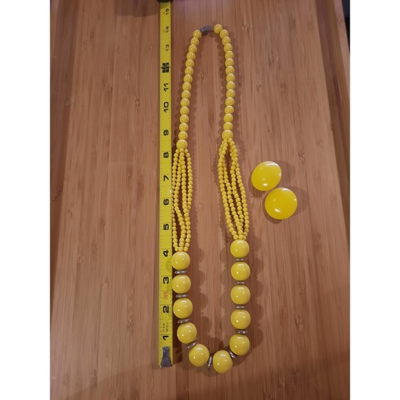 Yellow and Silver Tone Bead Necklace Vintage with Earrings - Picture 1 of 6